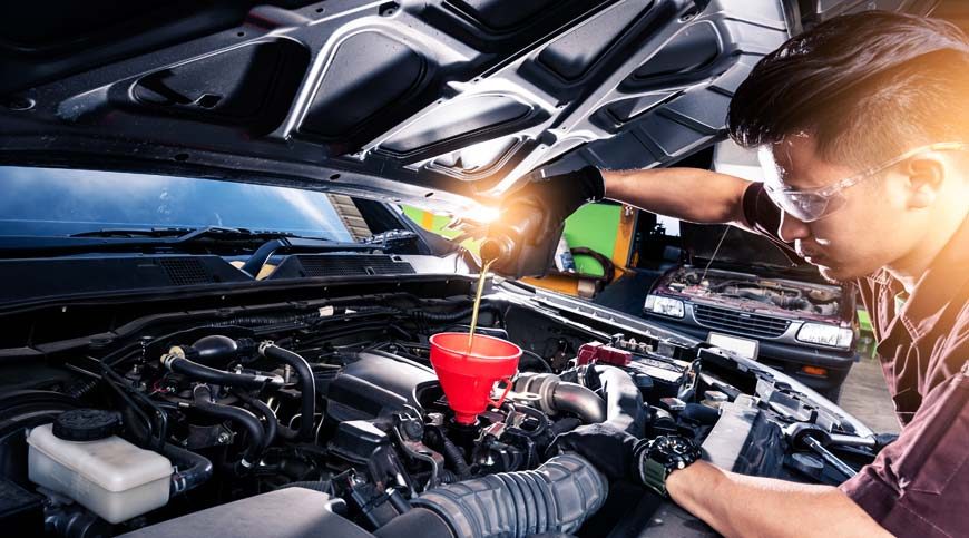 Tips for Maintaining Your Car's Engine Performance